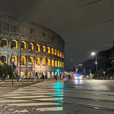 Al Colosseo Appartamento Vintage Rome Exterior photo